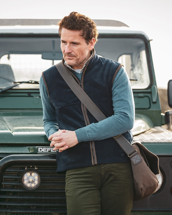 Hoggs of Fife Stenton Technical Fleece Gilet Midnight Navy - Image 2